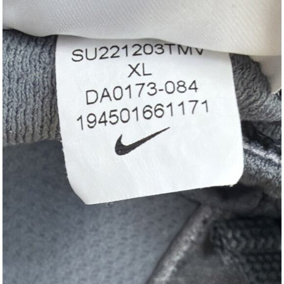 Nike Boys' Dri-FIT Elite Gray Stripe Basketball Shorts Size XL - Picture 4 of 6